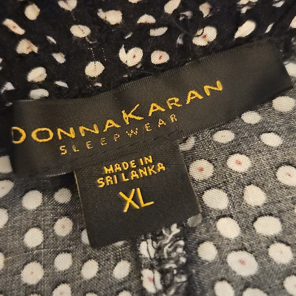 DONNA KARAN Black and White Spotted Two-Piece Lounge Pajama Set - Picture 10 of 11